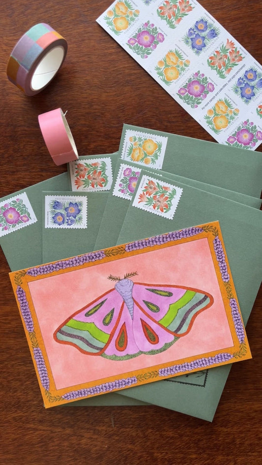 What to Expect From My Monthly Snail Mail Club